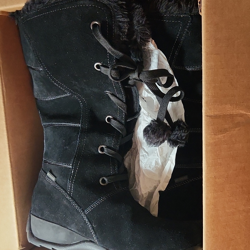 Women's Black Suede Winter Boots Sz 9.5 M